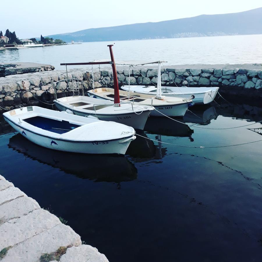 Sobe Tivat Hotel Exterior photo