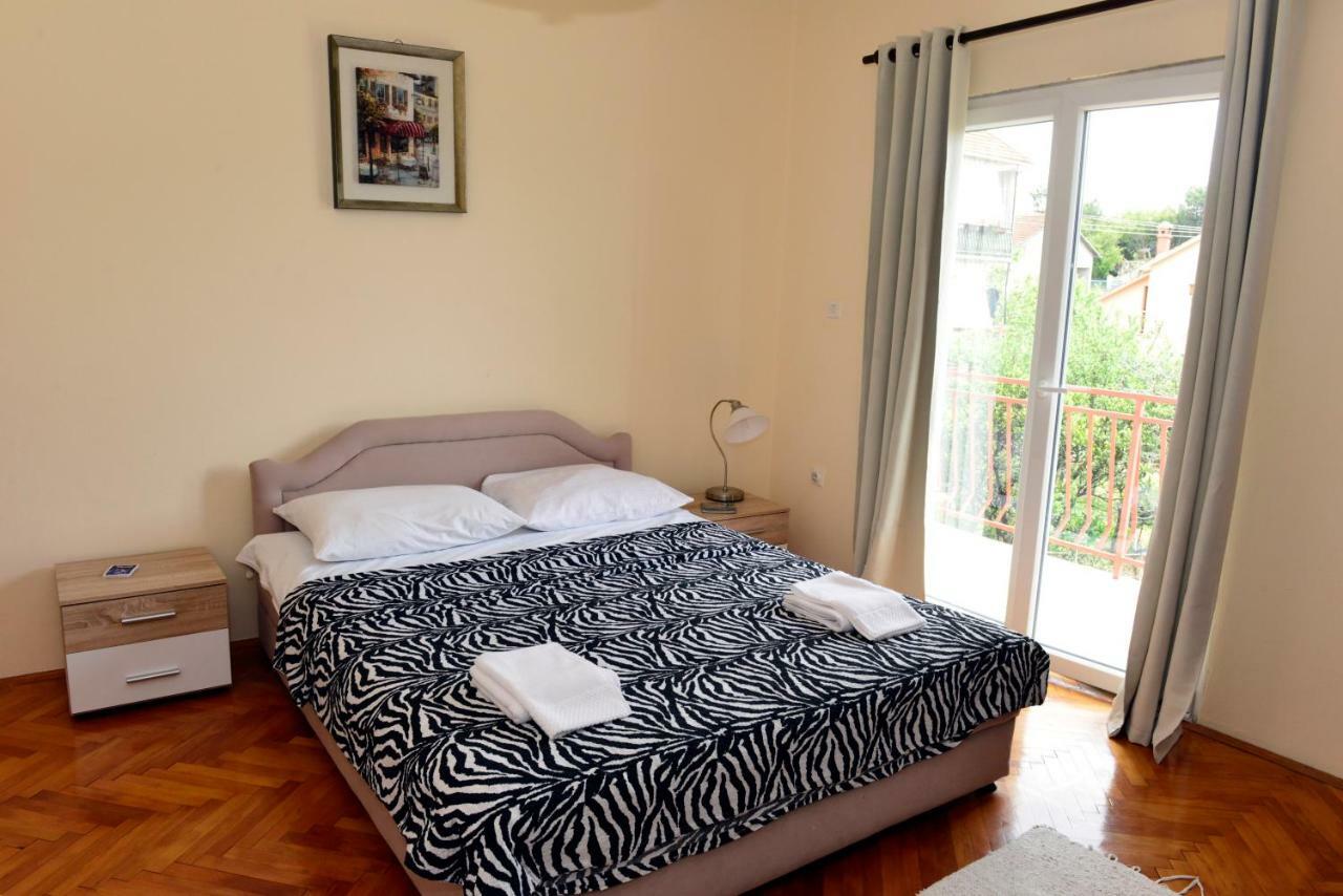 Sobe Tivat Hotel Exterior photo